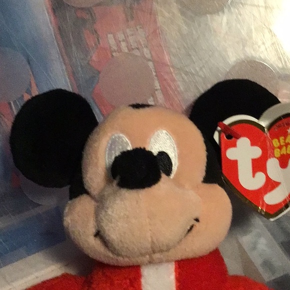 Mickey And Minnie Bean Bag Christmas Santa Plush Small - Picture 2 of 3
